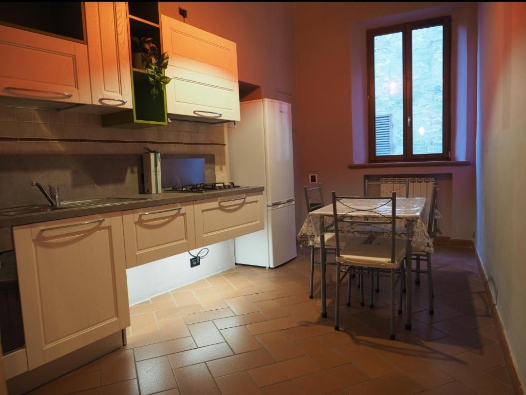 Il Nido Dell'Aquila By Francigenaapartments Сиена Екстериор снимка